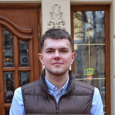 Николай Романенков